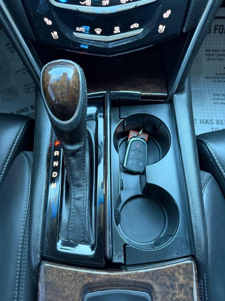 Cadillac XTS Premium 2013