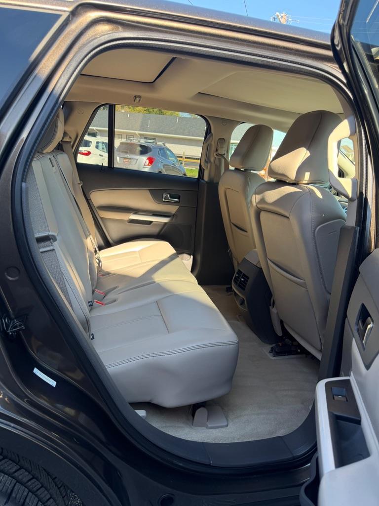 Ford Edge SEL FWD 2011