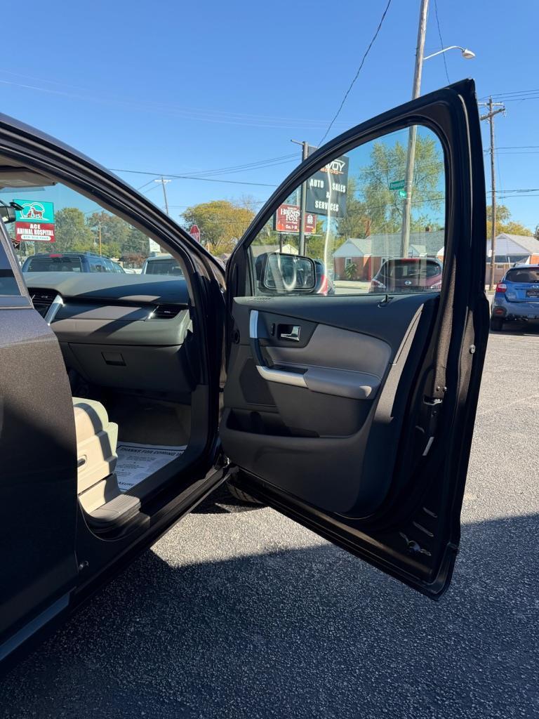 Ford Edge SEL FWD 2011