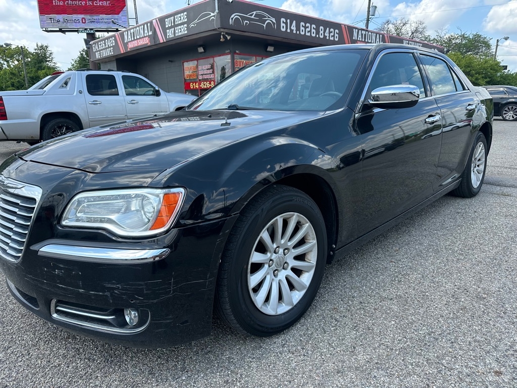 2013 Chrysler 300 RWD
