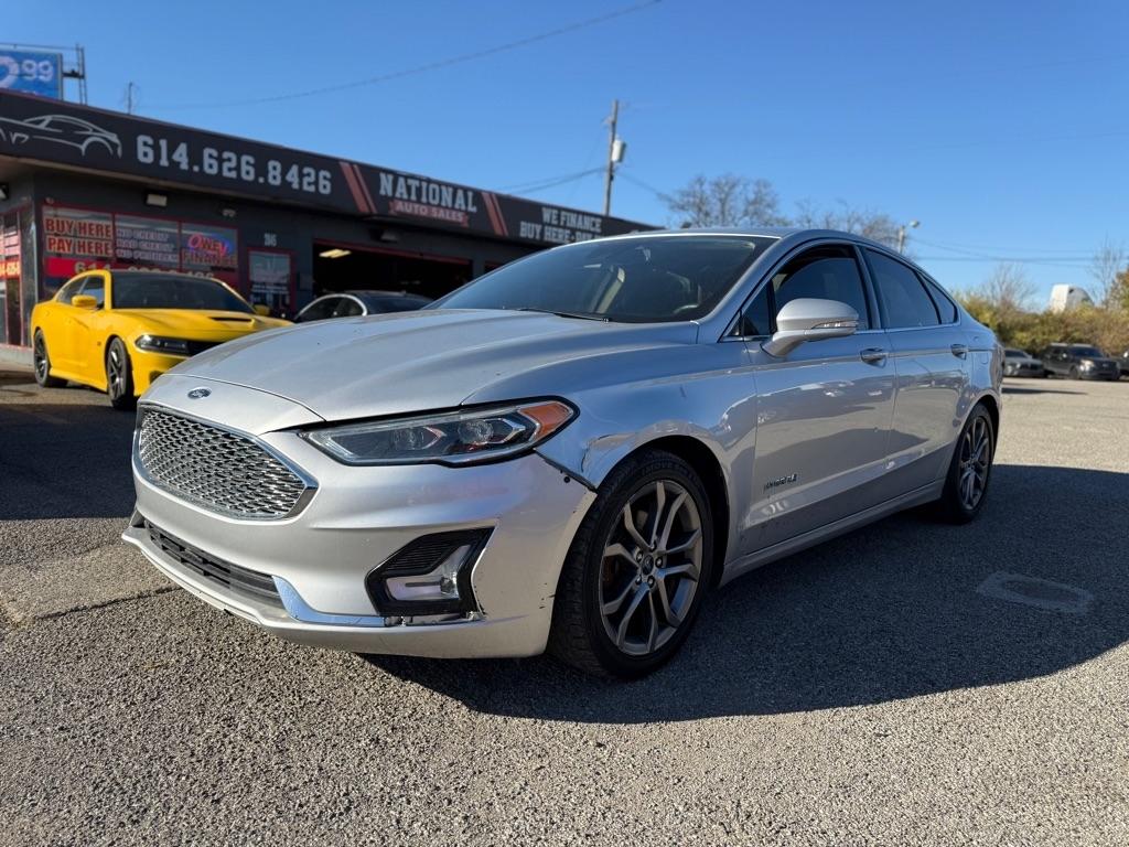 2019 Ford Fusion Titanium's photo