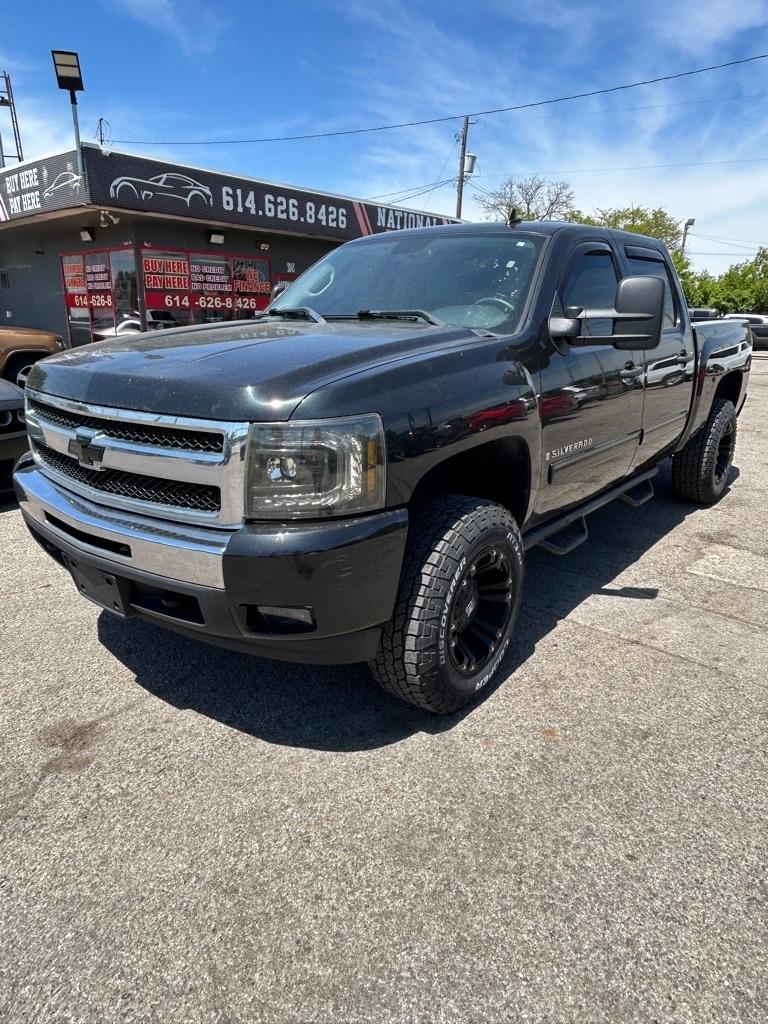 2009 Chevrolet Silverado 1500 LT1 Crew Cab 2WD