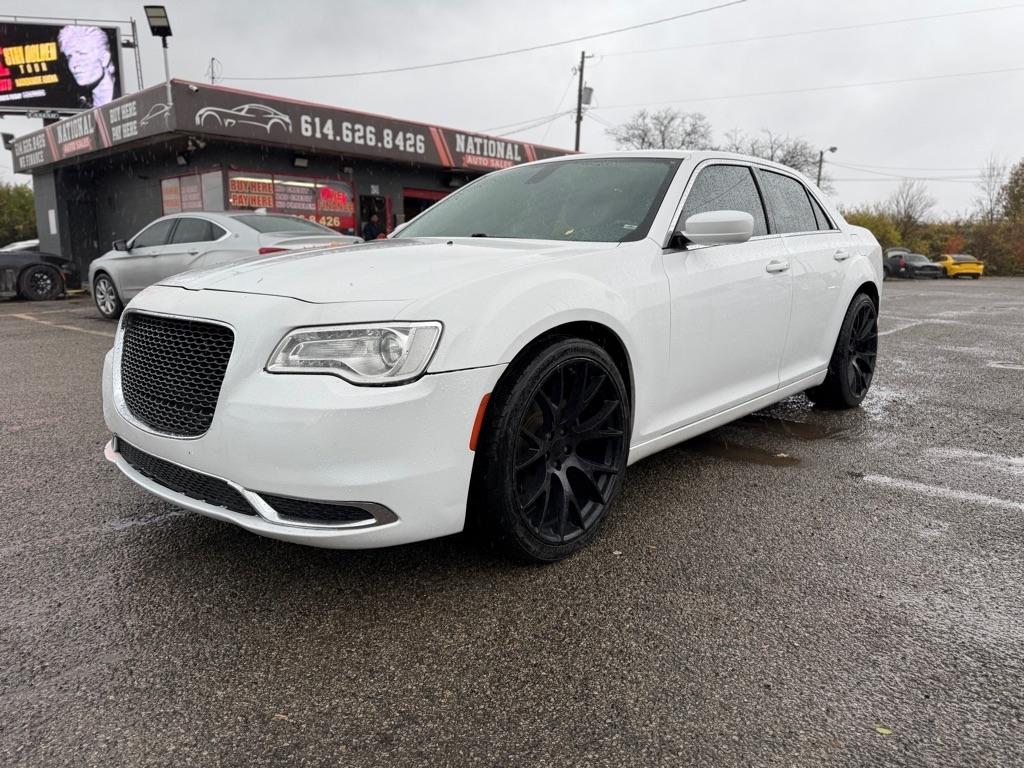 2015 Chrysler 300 Limited RWD