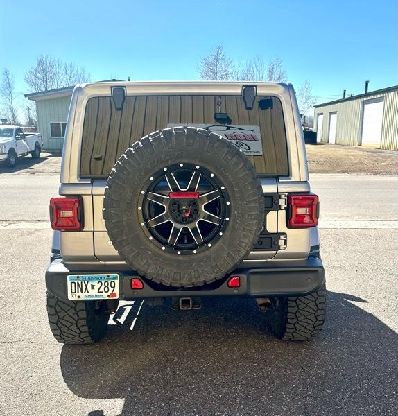 Jeep Wrangler Unlimited Sahara 2019