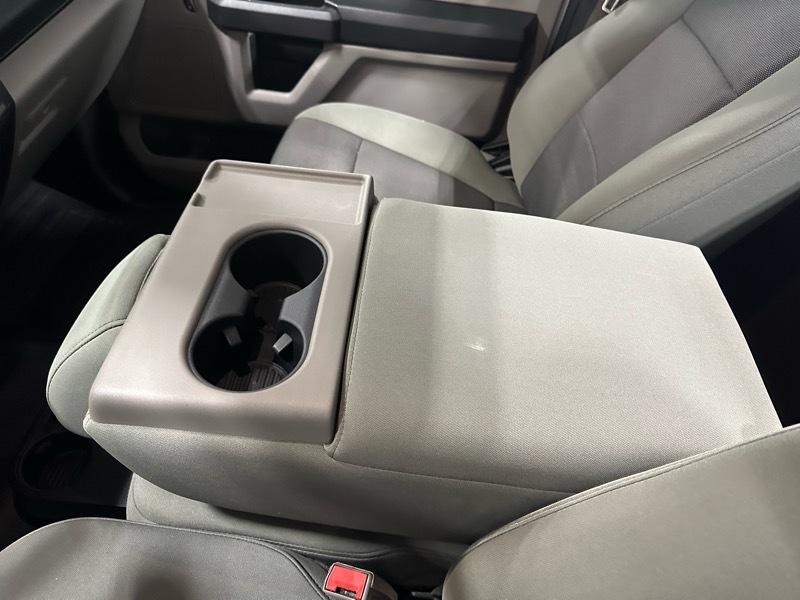 Ford F-150 4WD Reg Cab 141" XL 2018