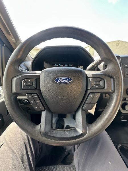 Ford F-150 4WD Reg Cab 141" XL 2018