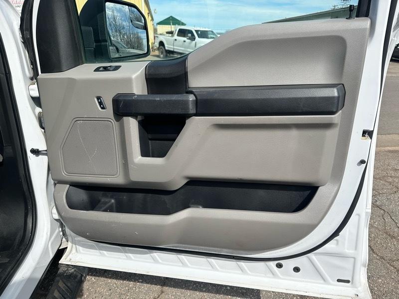 Ford F-150 XLT 8-ft. Bed 2WD 2016