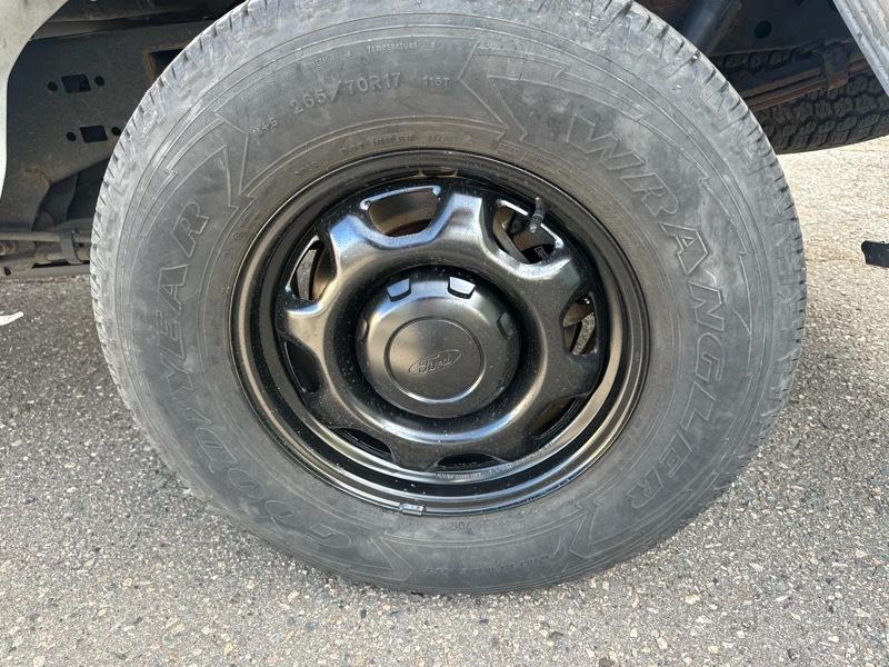 Ford F-150 XLT 8-ft. Bed 2WD 2016