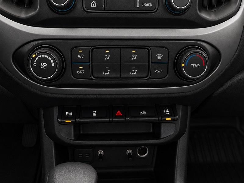 2022 Chevrolet Colorado LT - Photo 16