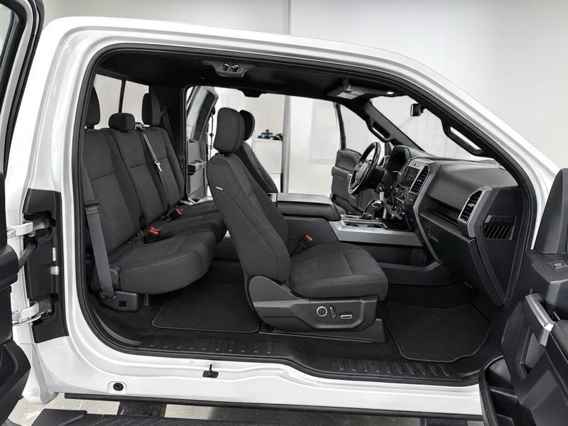 2018 Ford F-150 XLT - Photo 23