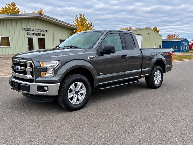 Ford F-150 4WD SuperCab 145" XLT 2016