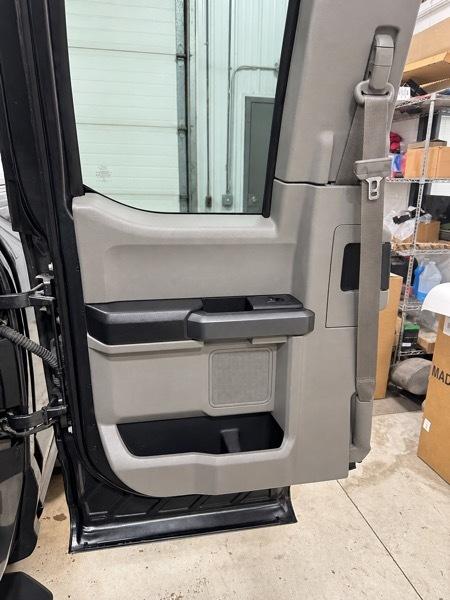 Ford F-150 4WD SuperCab 145" XLT 2016