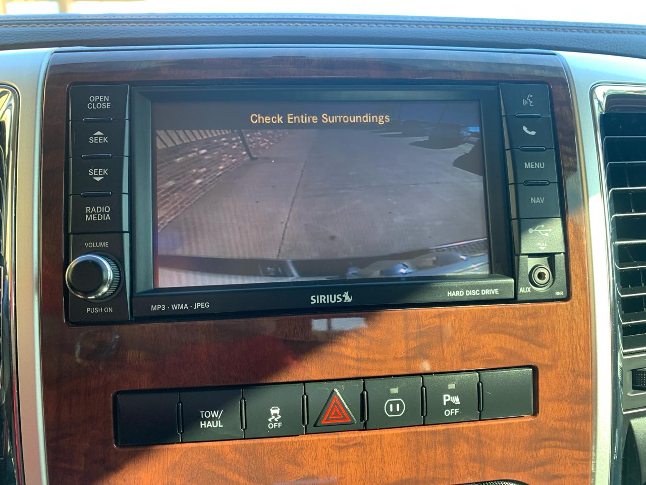 RAM 1500 4WD Crew Cab 140.5" Laramie 2011