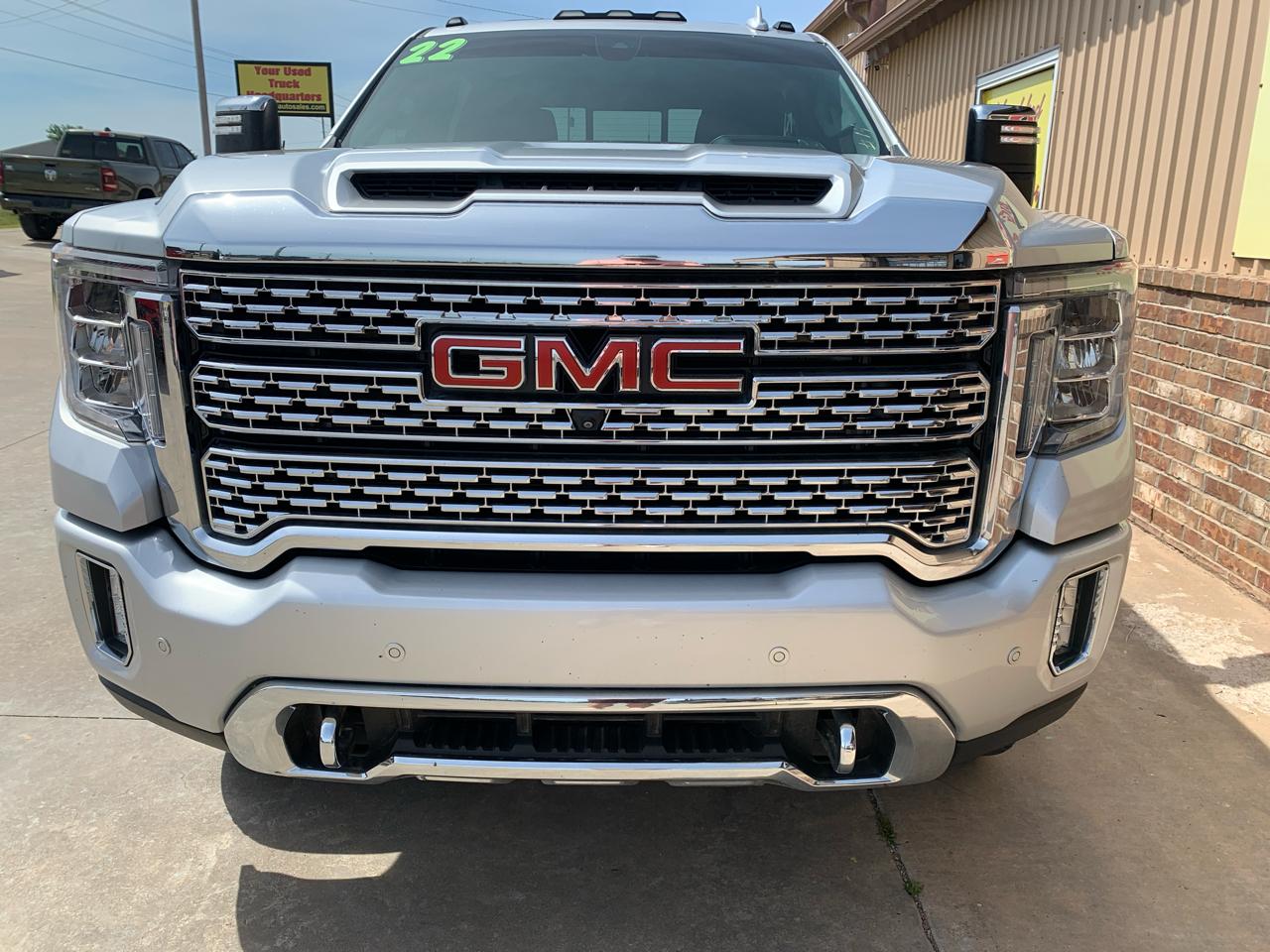 GMC Sierra 2500HD 4WD Crew Cab 159" Denali 2022