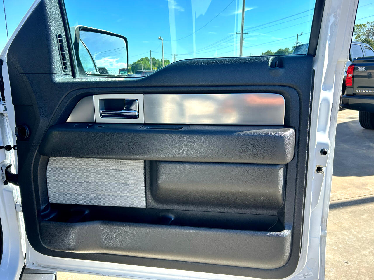 2013 Ford F-150 FX4 photo 14