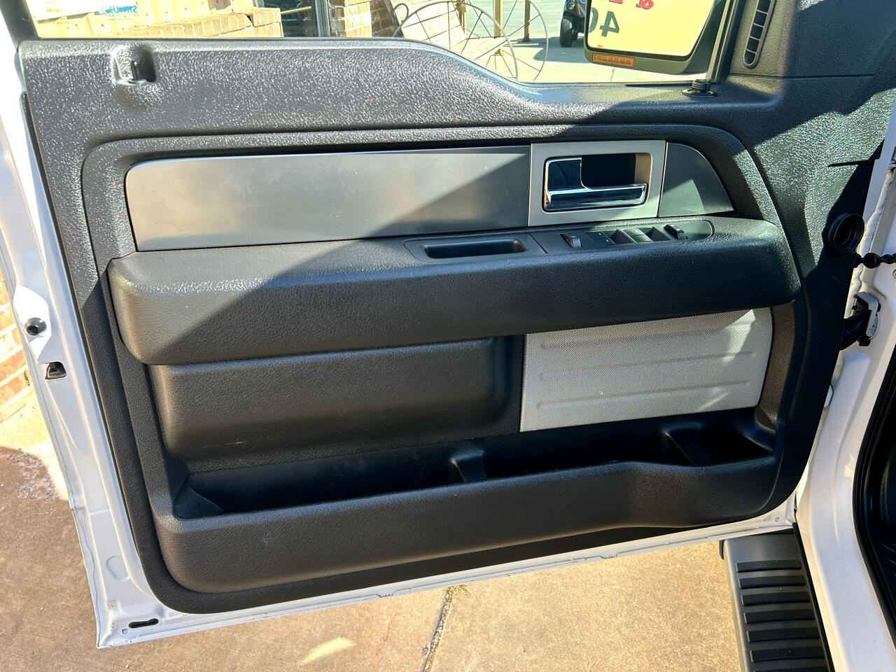 2013 Ford F-150 FX4 photo 20