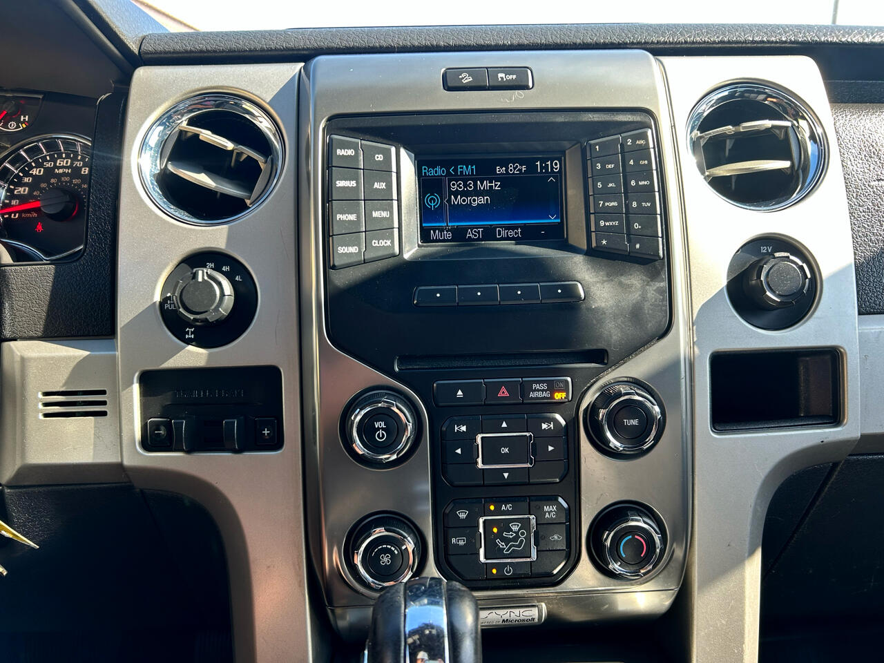 2013 Ford F-150 FX4 photo 22