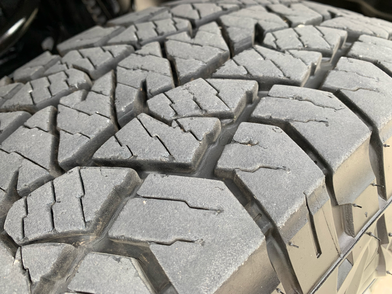 Ford Super Duty F-350 DRW XL 4WD Crew Cab 179" WB 60" CA 2020 Ford Super Duty F-350 DRW XL 4WD Crew Cab 179" WB 60" CA 2020