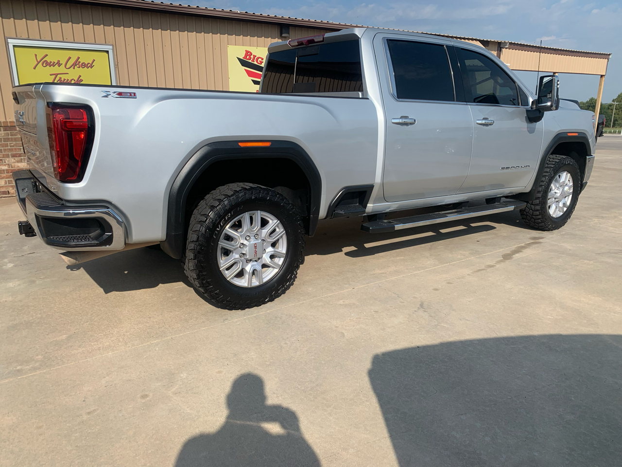 GMC Sierra 2500HD 4WD Crew Cab 159" SLT 2022 GMC Sierra 2500HD 4WD Crew Cab 159" SLT 2022