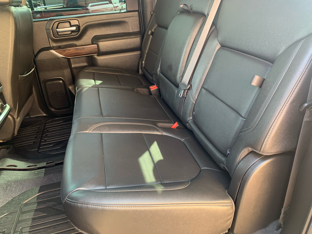 GMC Sierra 2500HD 4WD Crew Cab 159" SLT 2022 GMC Sierra 2500HD 4WD Crew Cab 159" SLT 2022