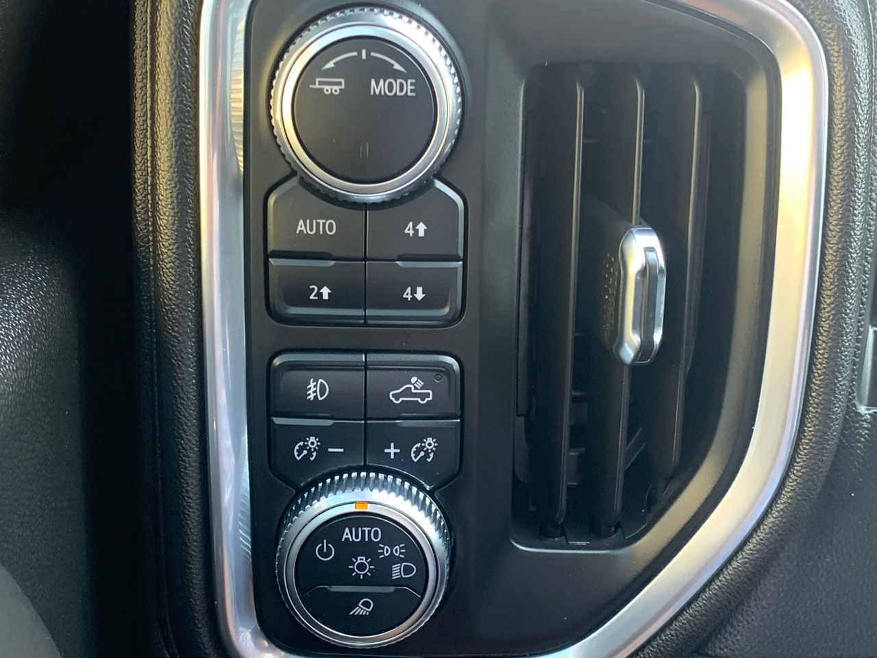 GMC Sierra 2500HD 4WD Crew Cab 159" SLT 2022 GMC Sierra 2500HD 4WD Crew Cab 159" SLT 2022