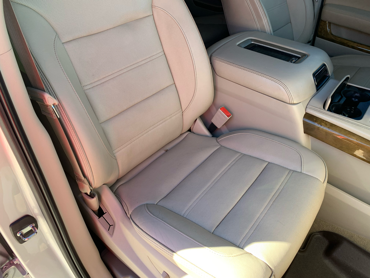 GMC Yukon XL 4WD 4dr Denali 2017 GMC Yukon XL 4WD 4dr Denali 2017