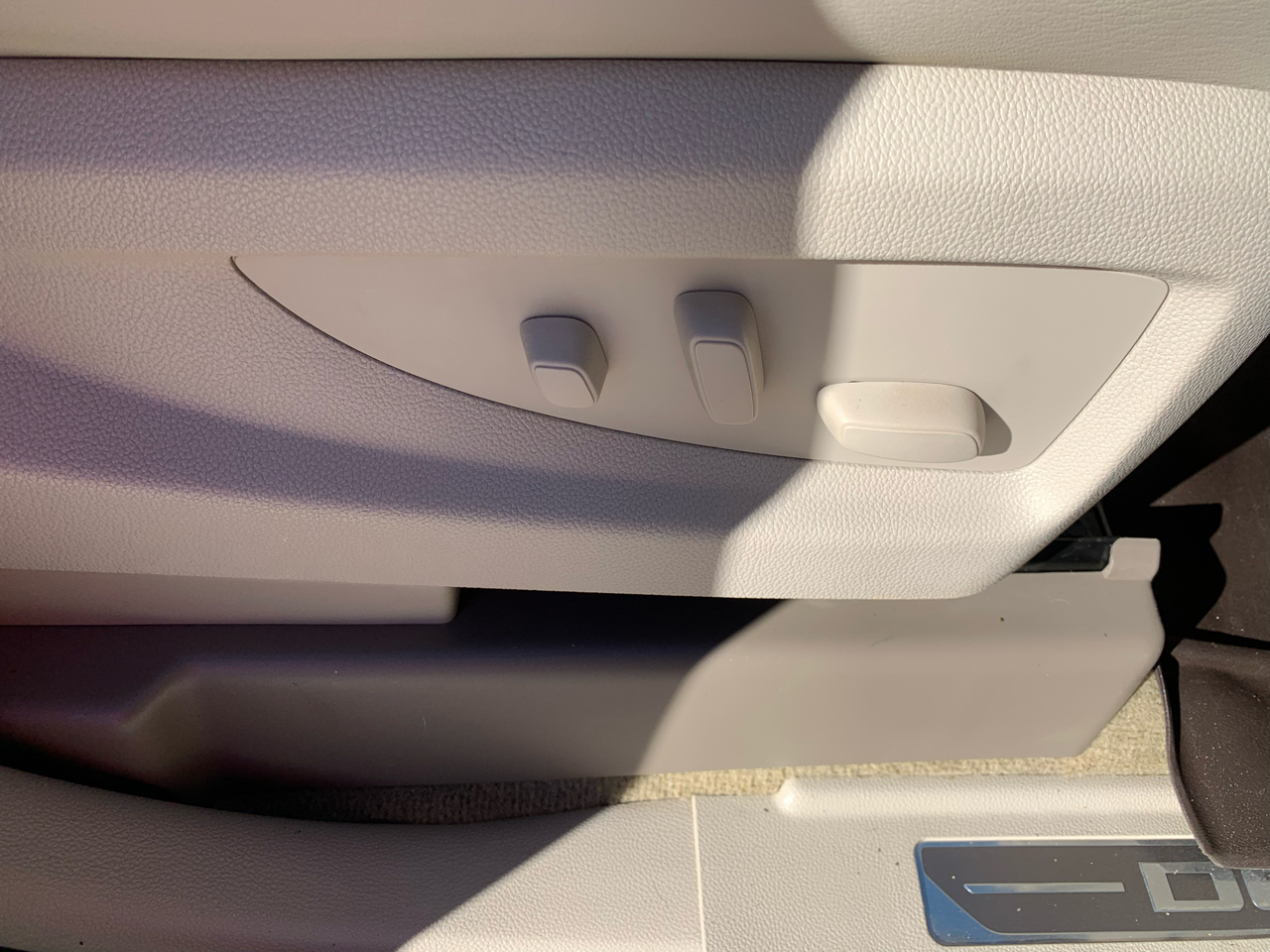 GMC Yukon XL 4WD 4dr Denali 2017 GMC Yukon XL 4WD 4dr Denali 2017