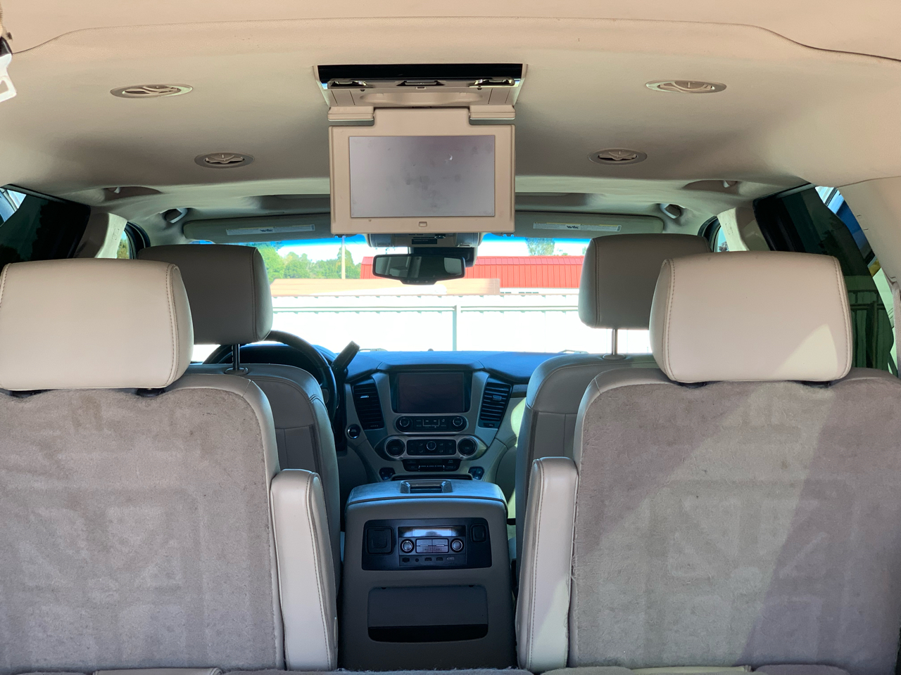 GMC Yukon XL 4WD 4dr Denali 2017 GMC Yukon XL 4WD 4dr Denali 2017