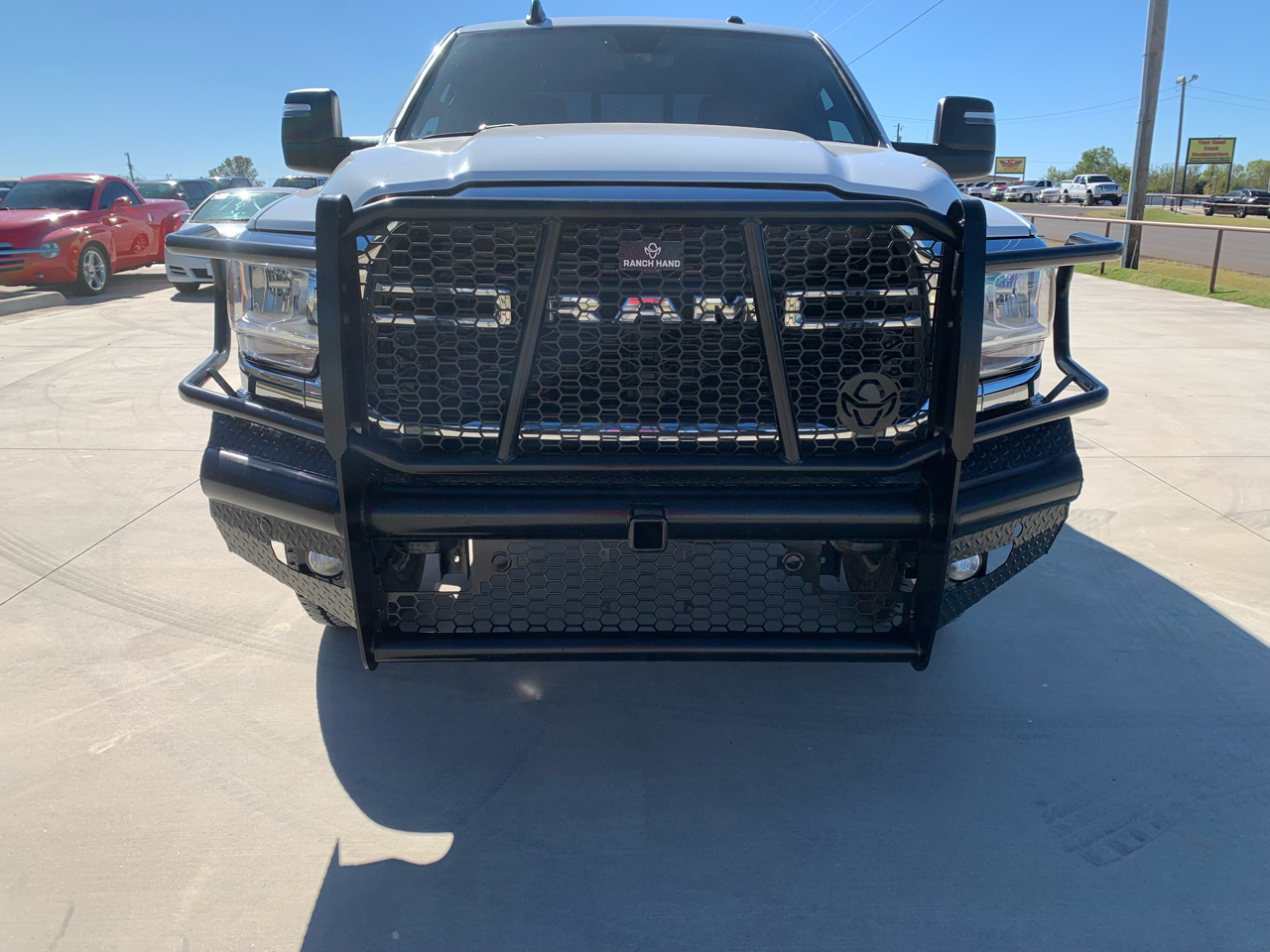 RAM 2500 Tradesman 4x4 Crew Cab 8' Box 2023 RAM 2500 Tradesman 4x4 Crew Cab 8' Box 2023