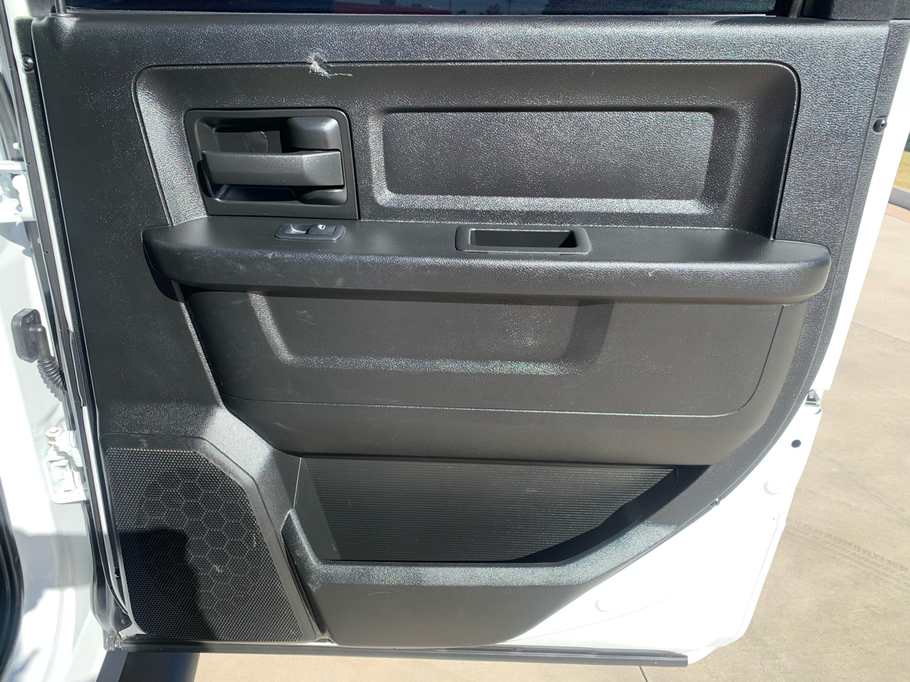 RAM 2500 Tradesman 4x4 Crew Cab 8' Box 2023 RAM 2500 Tradesman 4x4 Crew Cab 8' Box 2023