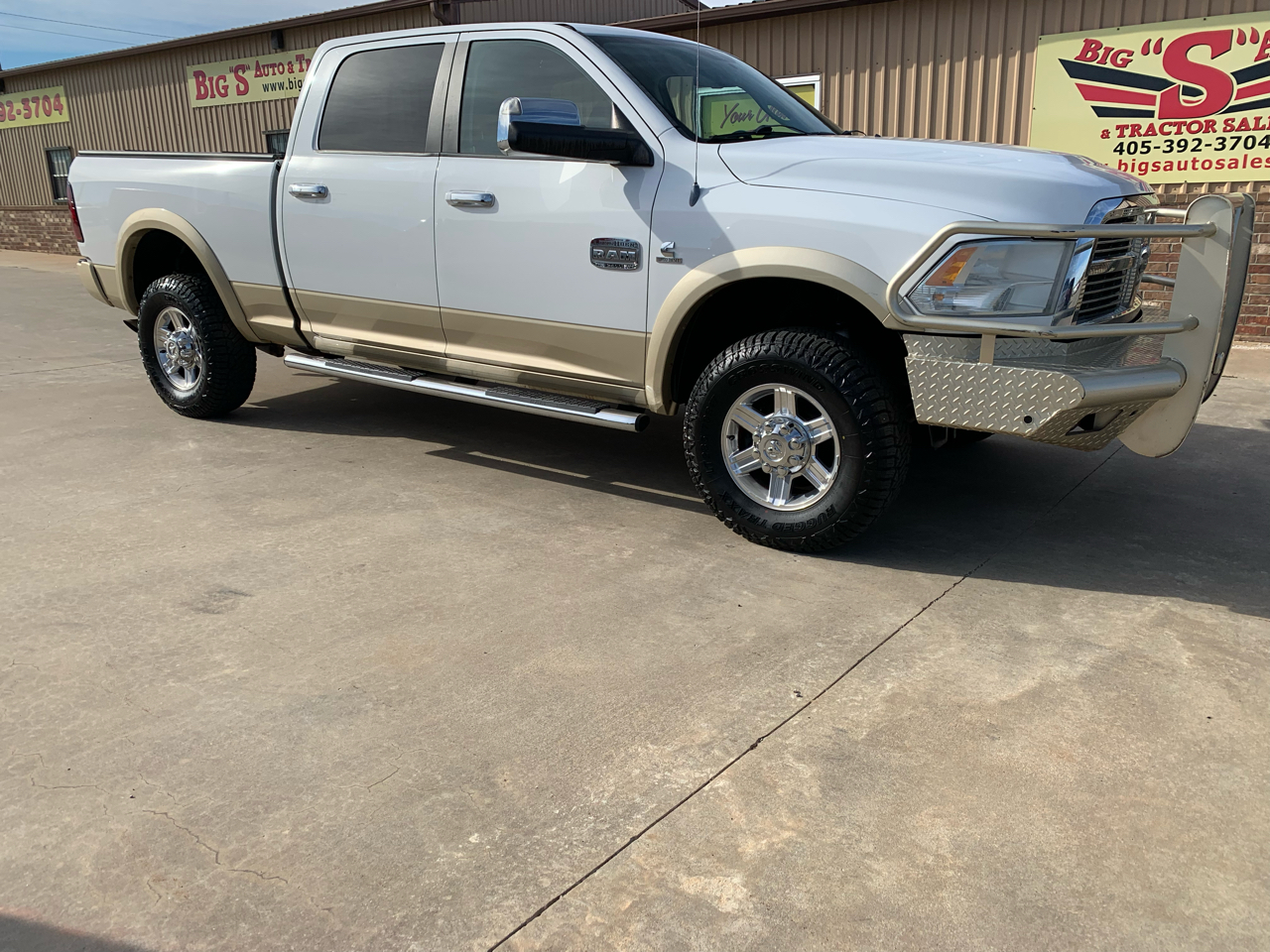 2012 RAM 2500 4WD Crew Cab 149" Laramie Longhorn
