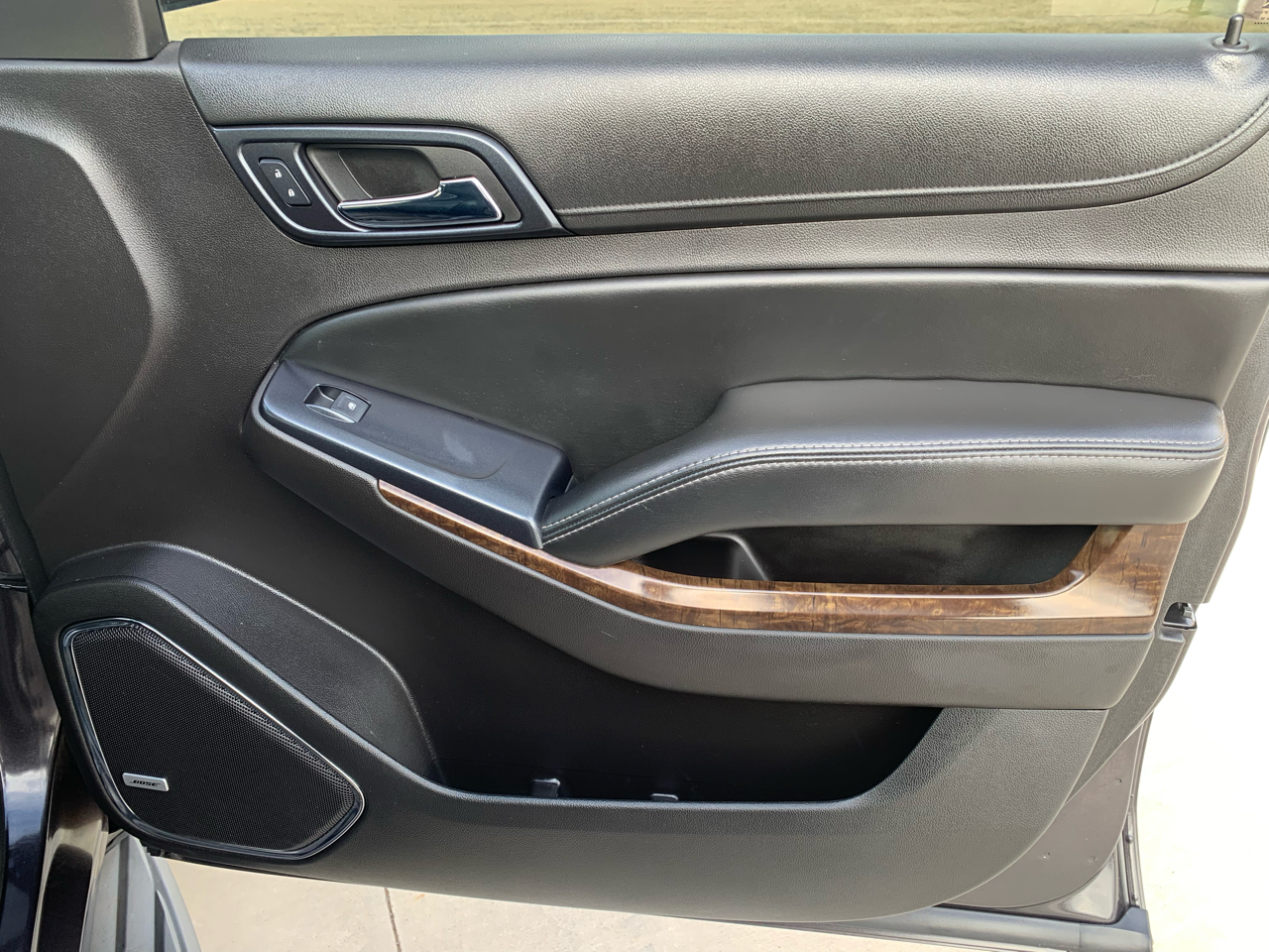 Chevrolet Tahoe 2WD 4dr LT 2015