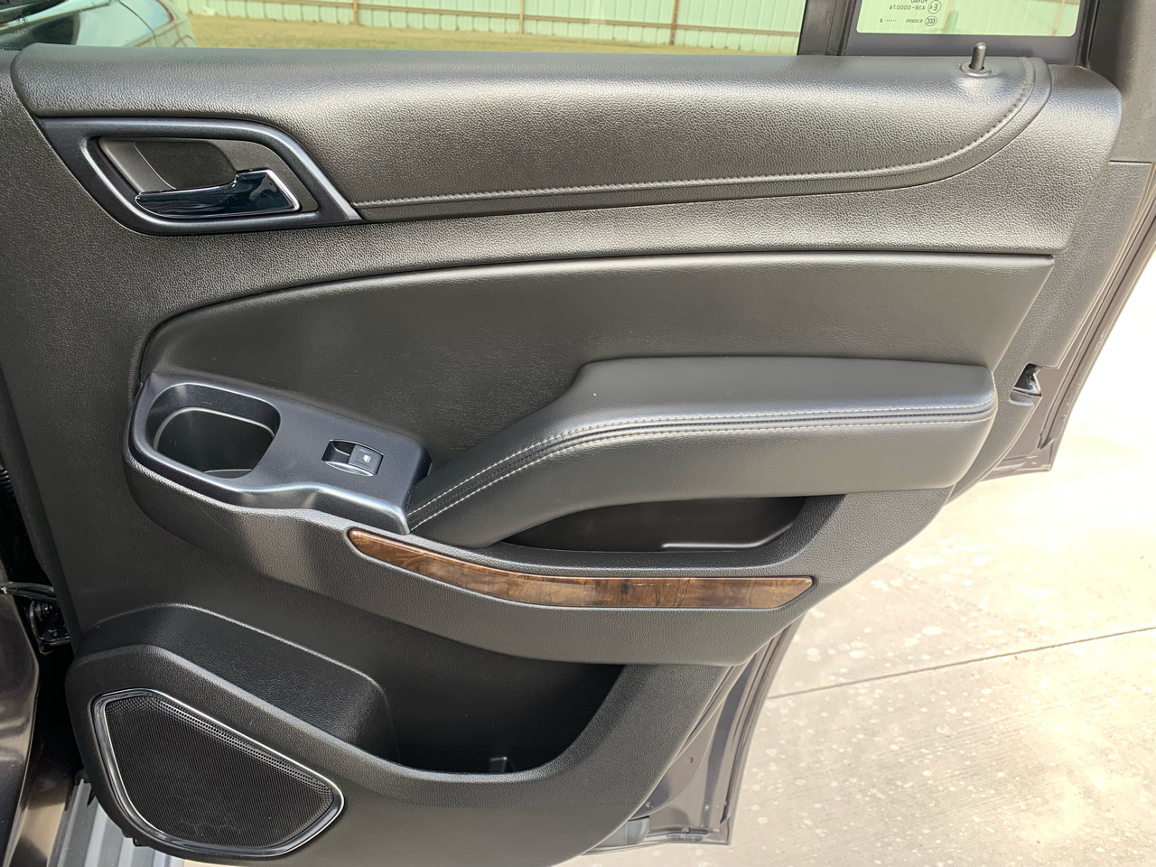 Chevrolet Tahoe 2WD 4dr LT 2015