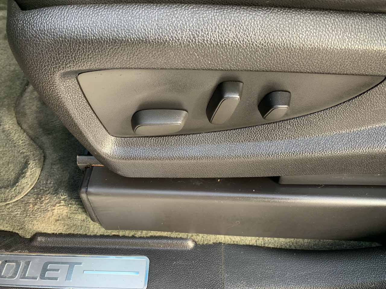 Chevrolet Tahoe 2WD 4dr LT 2015