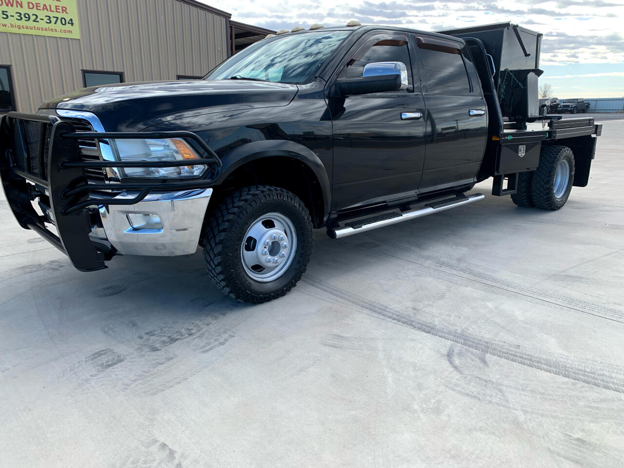 Dodge Ram 3500 4WD Crew Cab 169" Laramie 2010