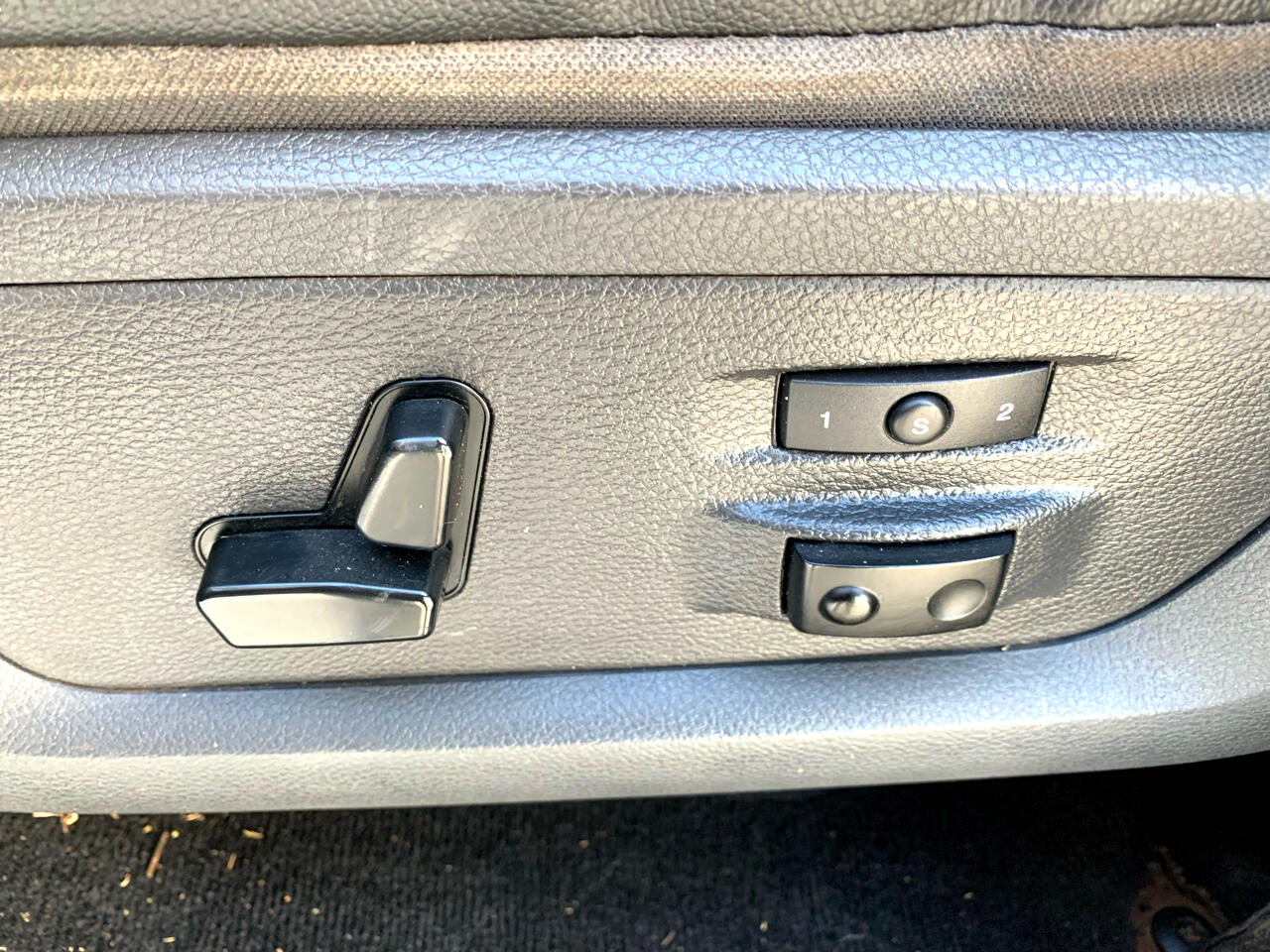 Dodge Ram 3500 4WD Crew Cab 169" Laramie 2010