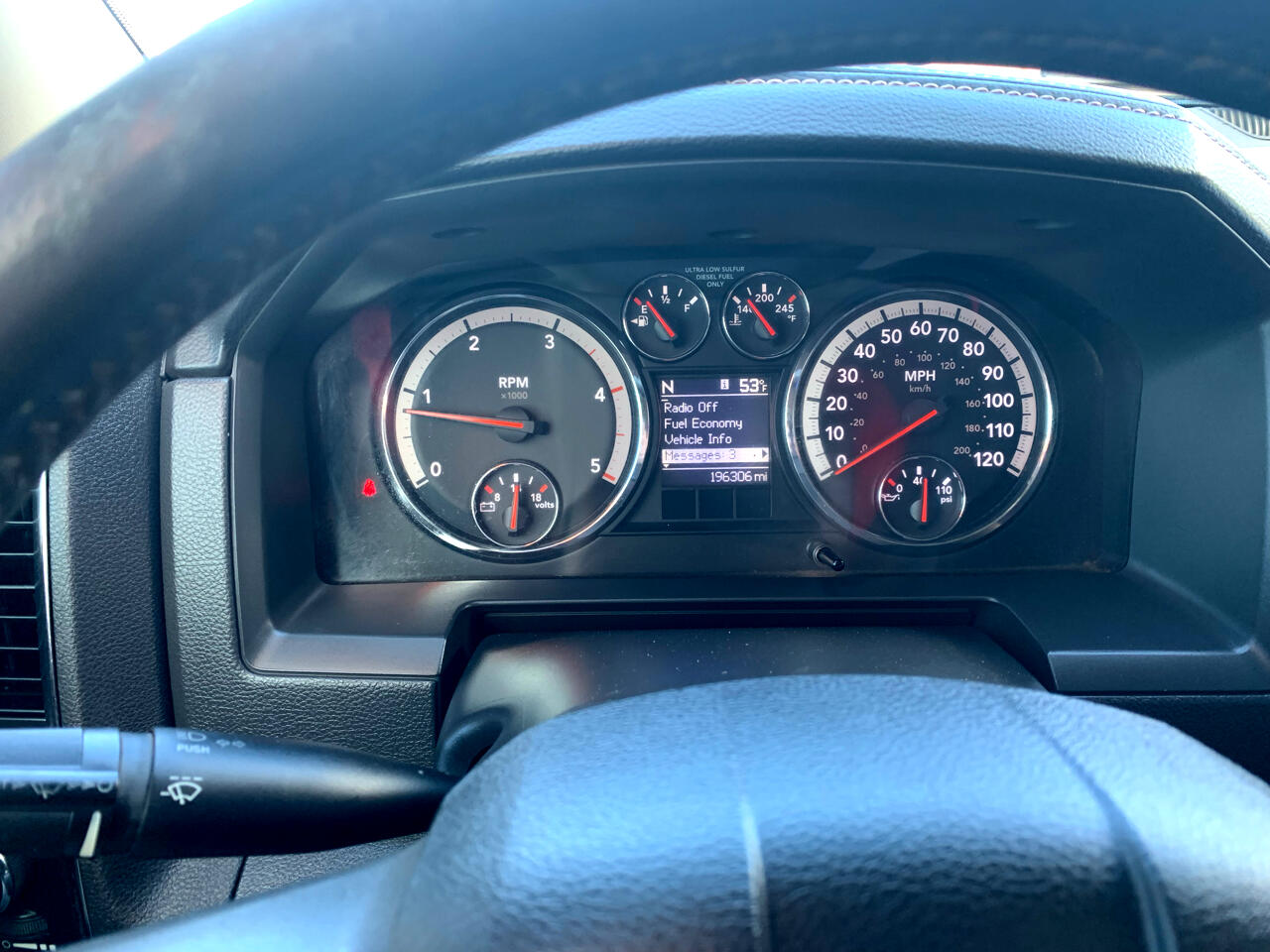 Dodge Ram 3500 4WD Crew Cab 169" Laramie 2010