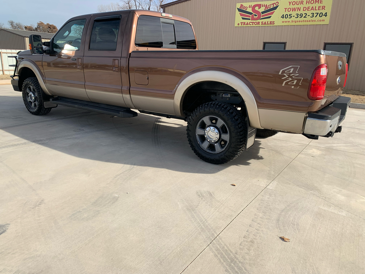 Ford Super Duty F-350 SRW 4WD Crew Cab 156" Lariat 2012