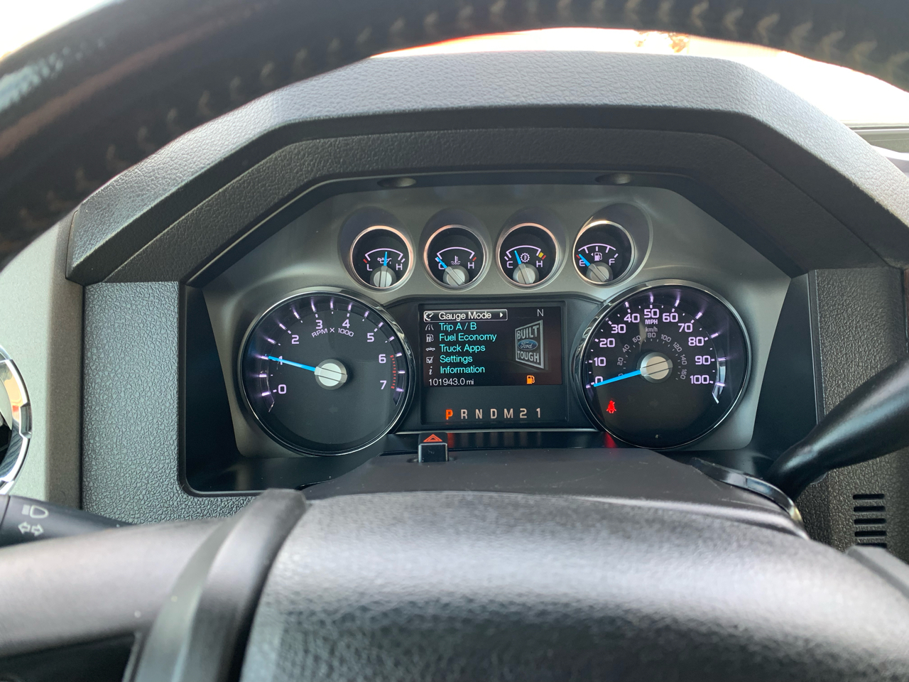 Ford Super Duty F-350 SRW 4WD Crew Cab 156" Lariat 2012