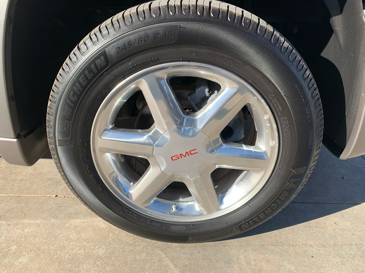 GMC Envoy 4WD 4dr SLT 2008