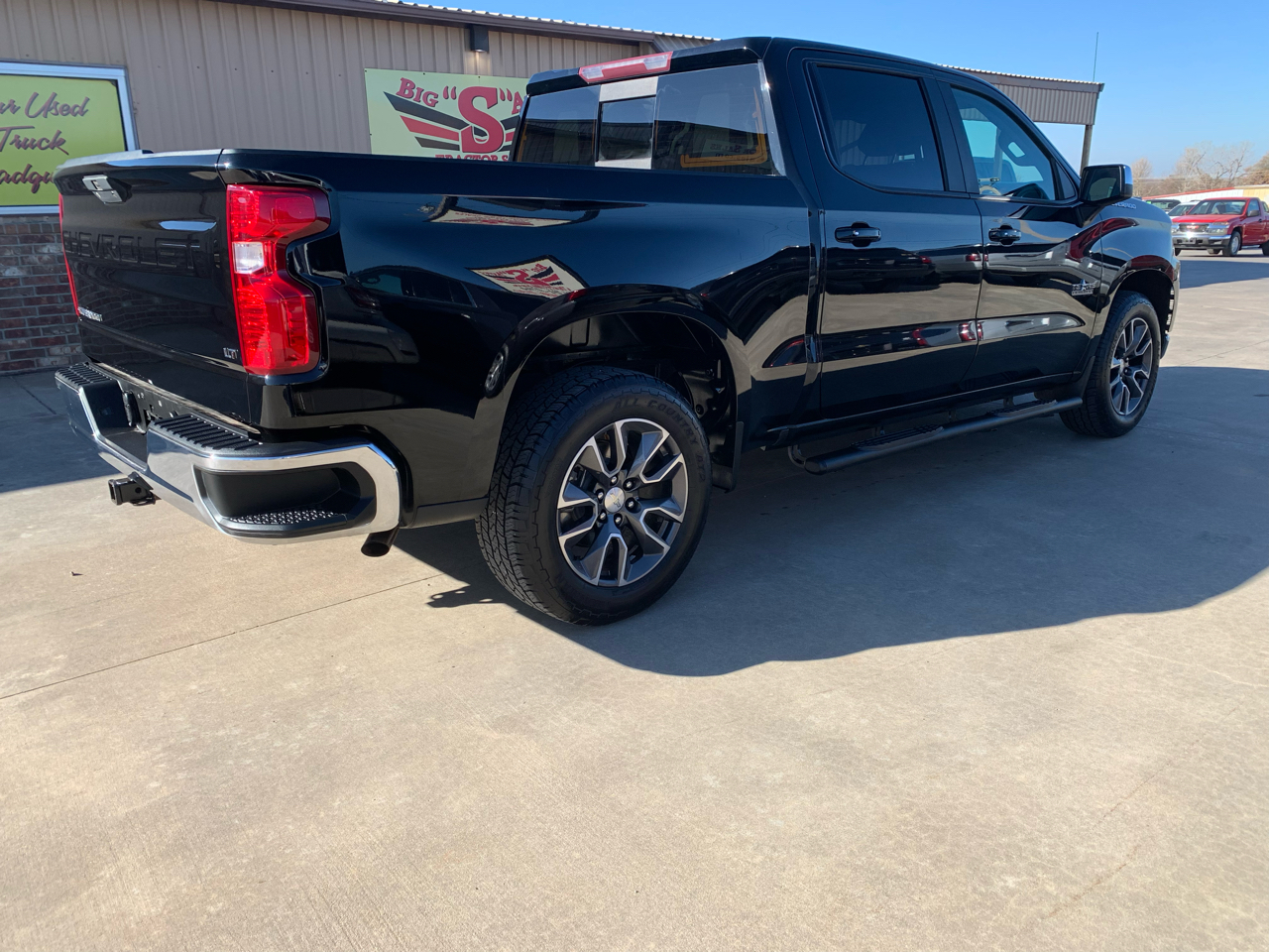 Chevrolet Silverado 1500 2WD Crew Cab 147" LT 2019