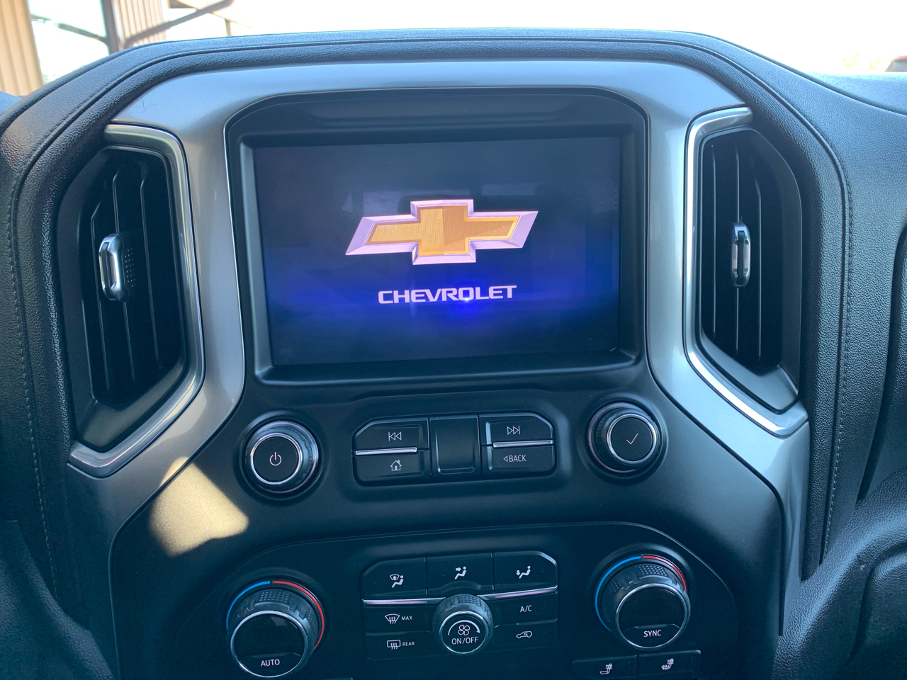 Chevrolet Silverado 1500 2WD Crew Cab 147" LT 2019