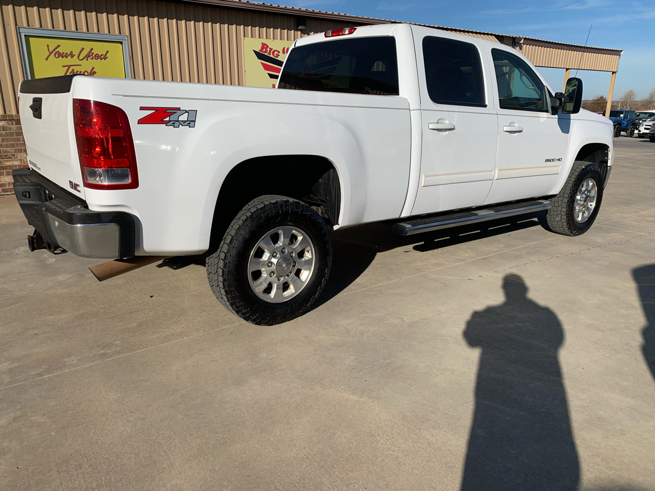 GMC Sierra 2500HD 4WD Crew Cab 153.7" SLT 2011