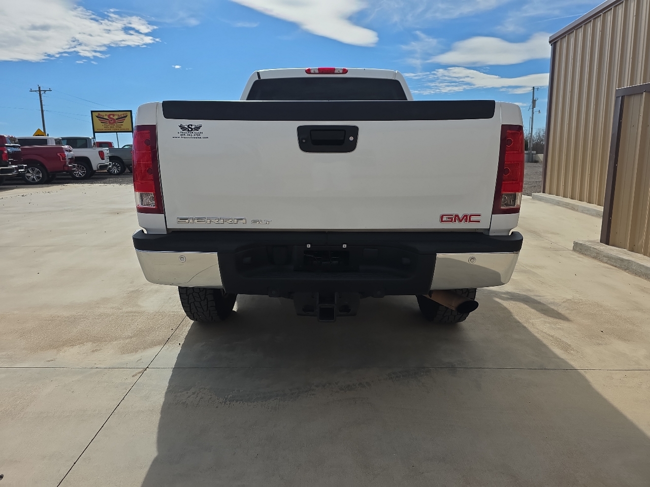 GMC Sierra 2500HD 4WD Crew Cab 153.7" SLT 2011