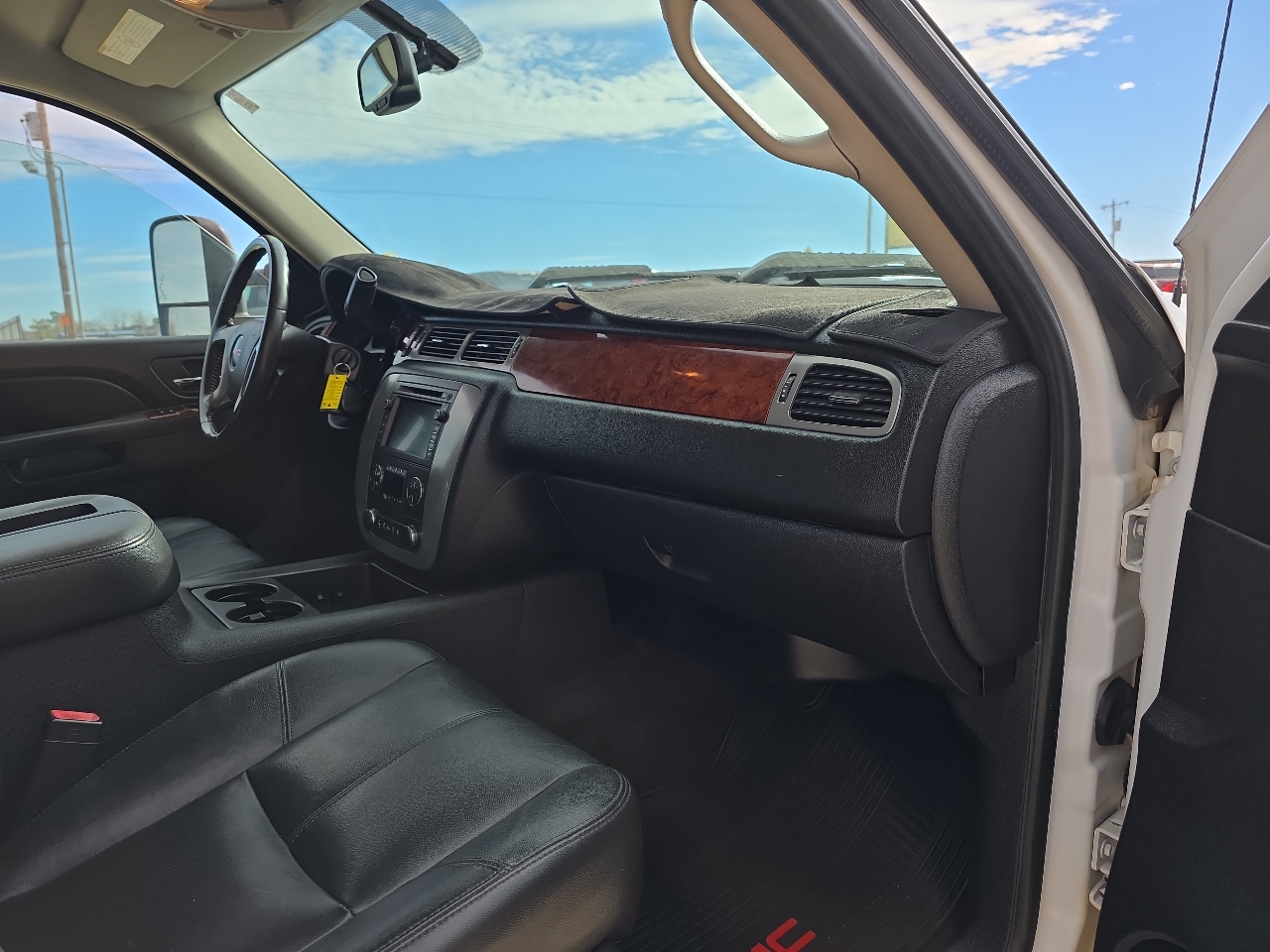 GMC Sierra 2500HD 4WD Crew Cab 153.7" SLT 2011