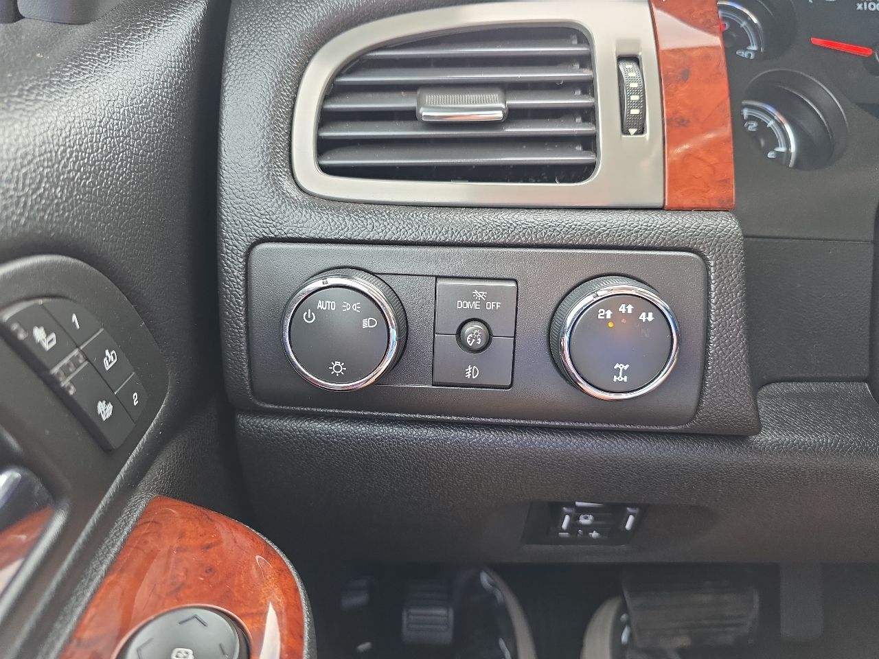 GMC Sierra 2500HD 4WD Crew Cab 153.7" SLT 2011