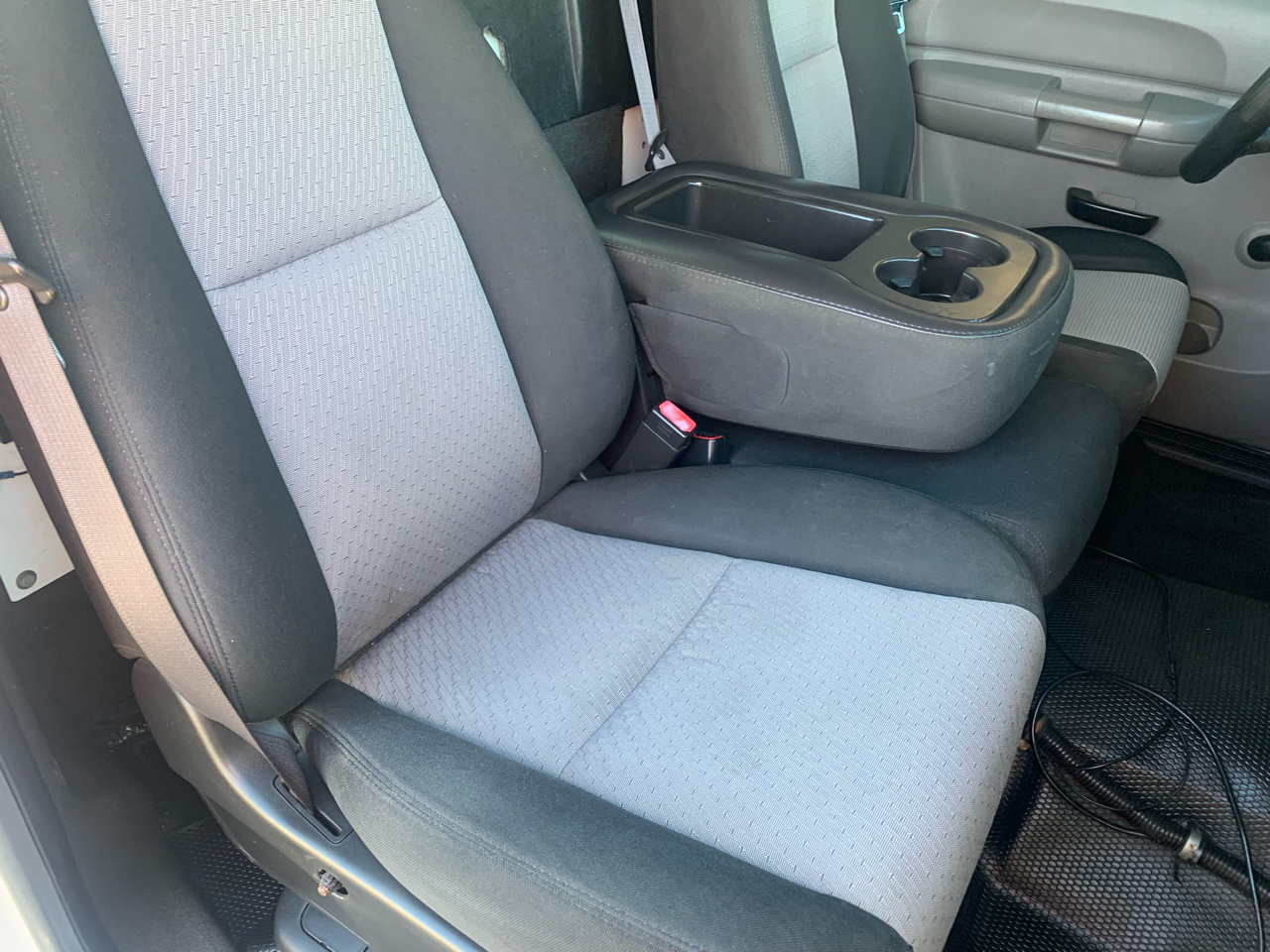 Chevrolet Silverado 2500HD 2WD Reg Cab 133" Work Truck 2008