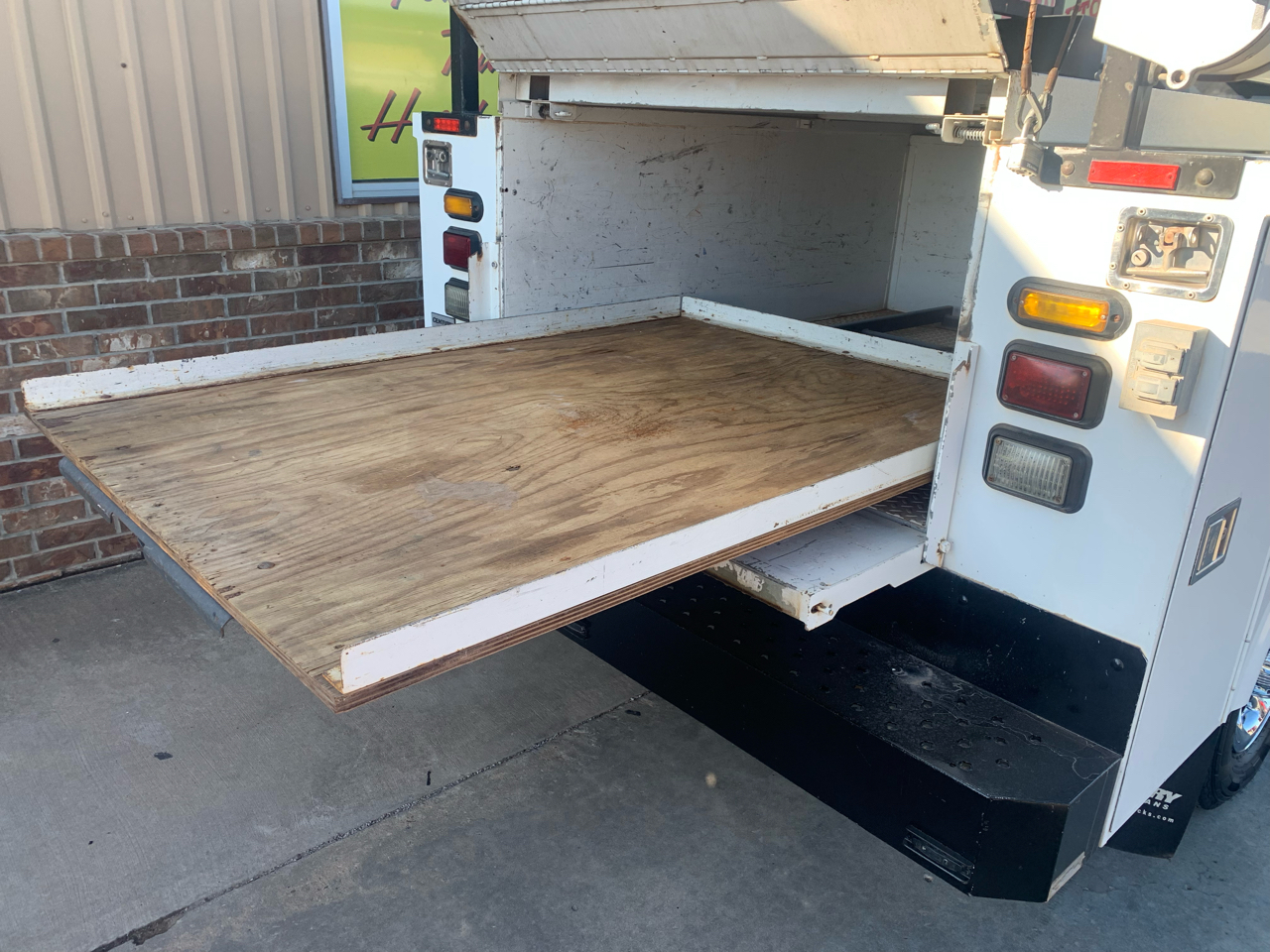 Chevrolet Silverado 2500HD 2WD Reg Cab 133" Work Truck 2008