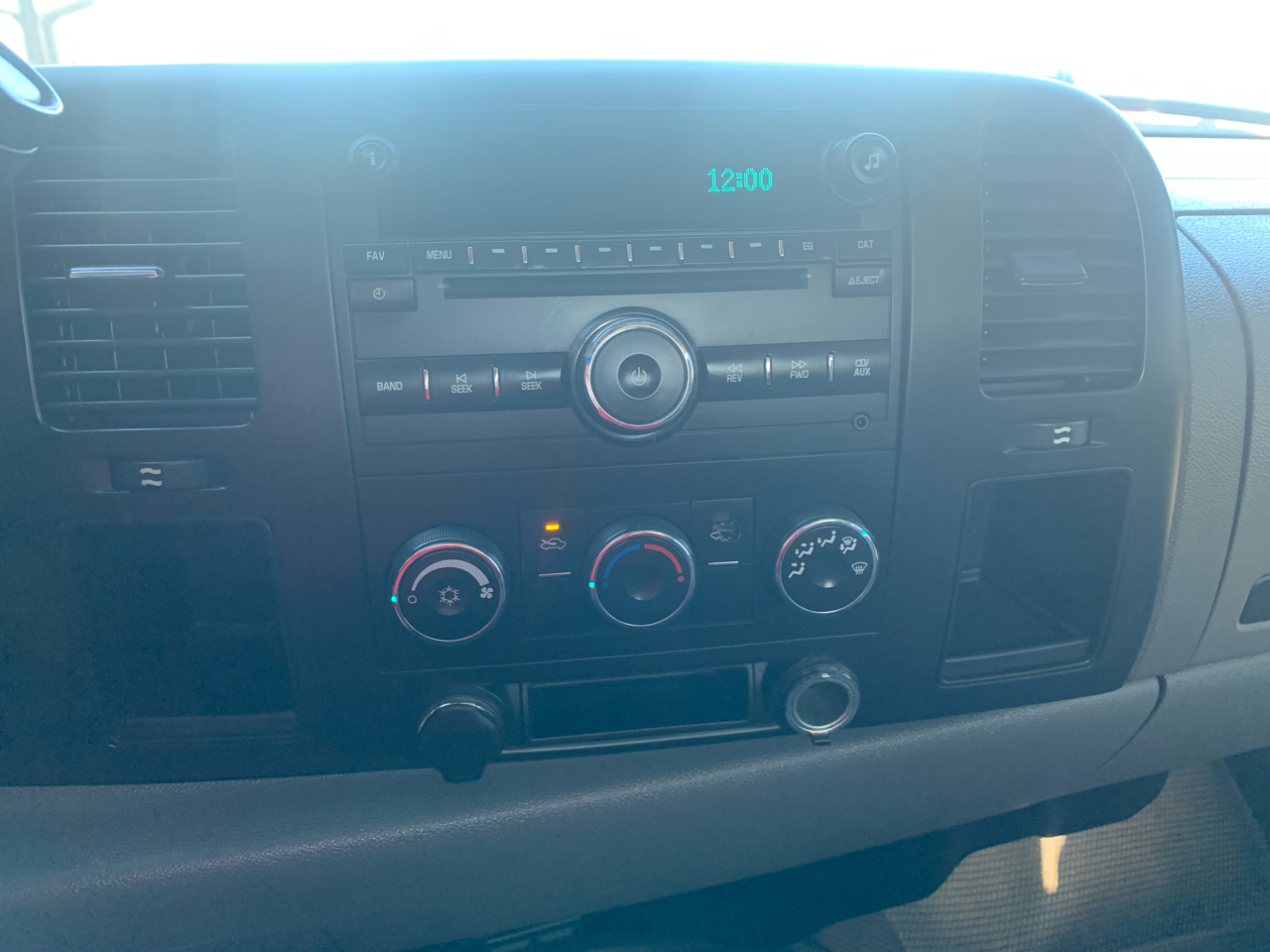 Chevrolet Silverado 2500HD 2WD Reg Cab 133" Work Truck 2008