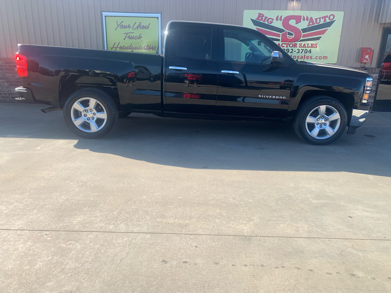 Chevrolet Silverado 1500 2WD Double Cab 143.5" LS 2015